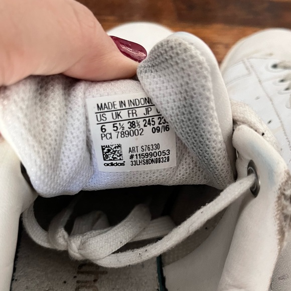 Adidas White Stan Smith Sneakers youth 6 - Picture 6 of 7